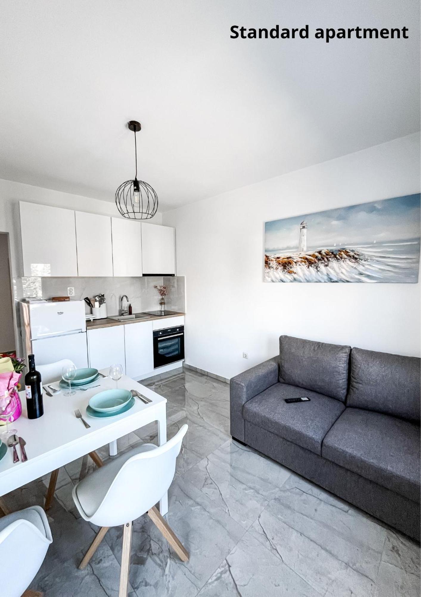Apartments Zivko Malinska Eksteriør bilde